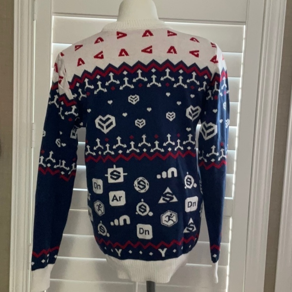 Ski Sweater - Picture 3 of 6